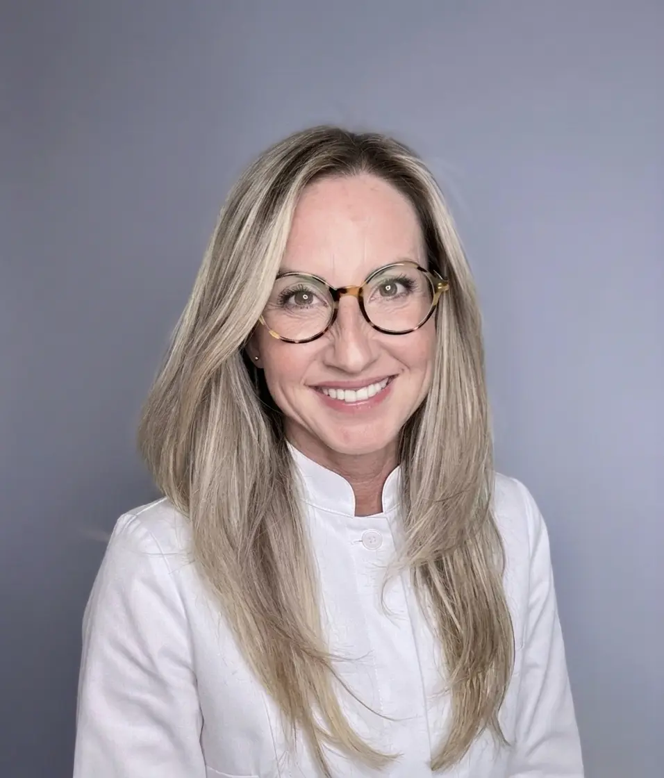 Dr. Chressen Regier