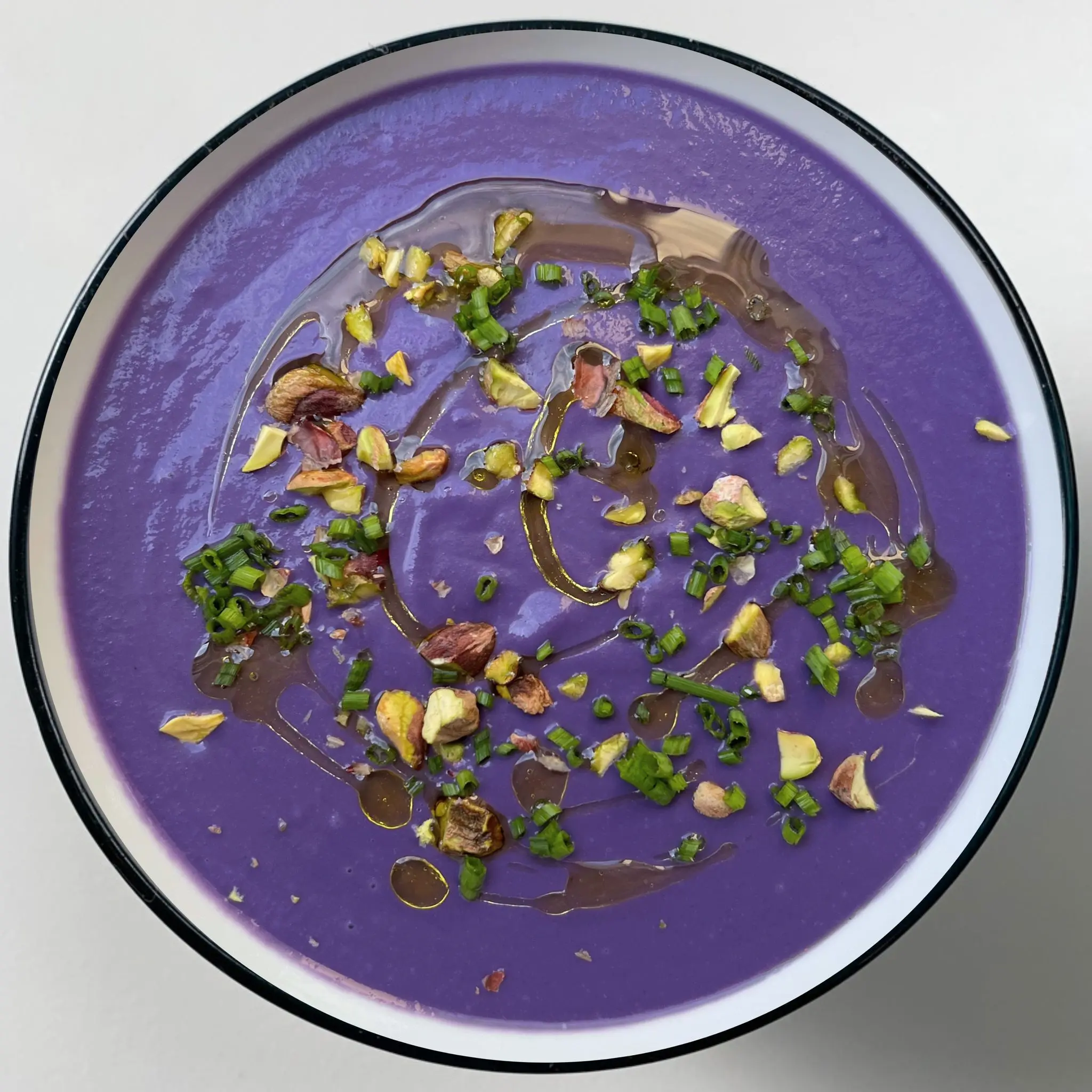 Gesund & schnell: Rotkohlsuppe